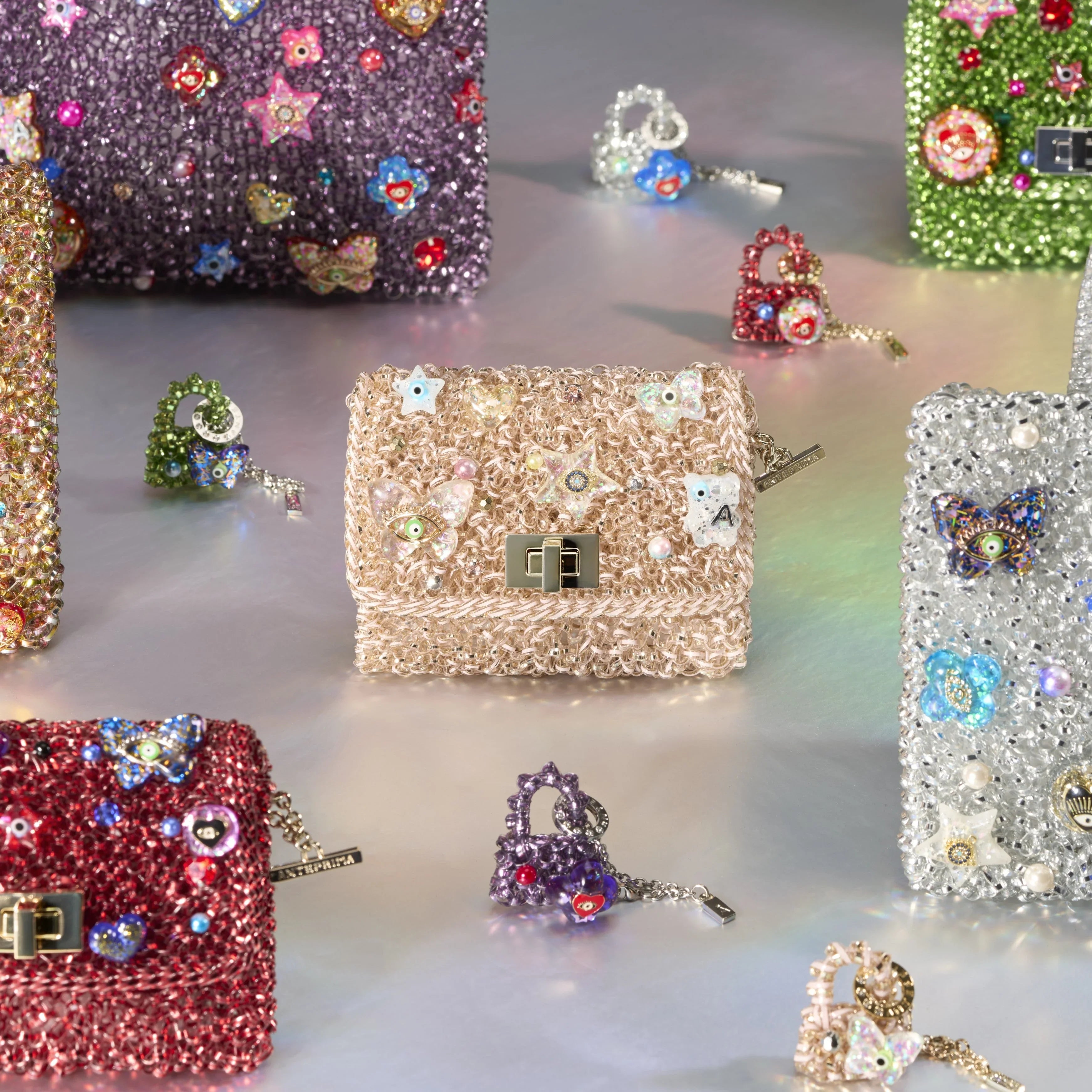 ANTEPRIMA x Mika Ninagawa WIREBAG Collection – ANTEPRIMA Online Store