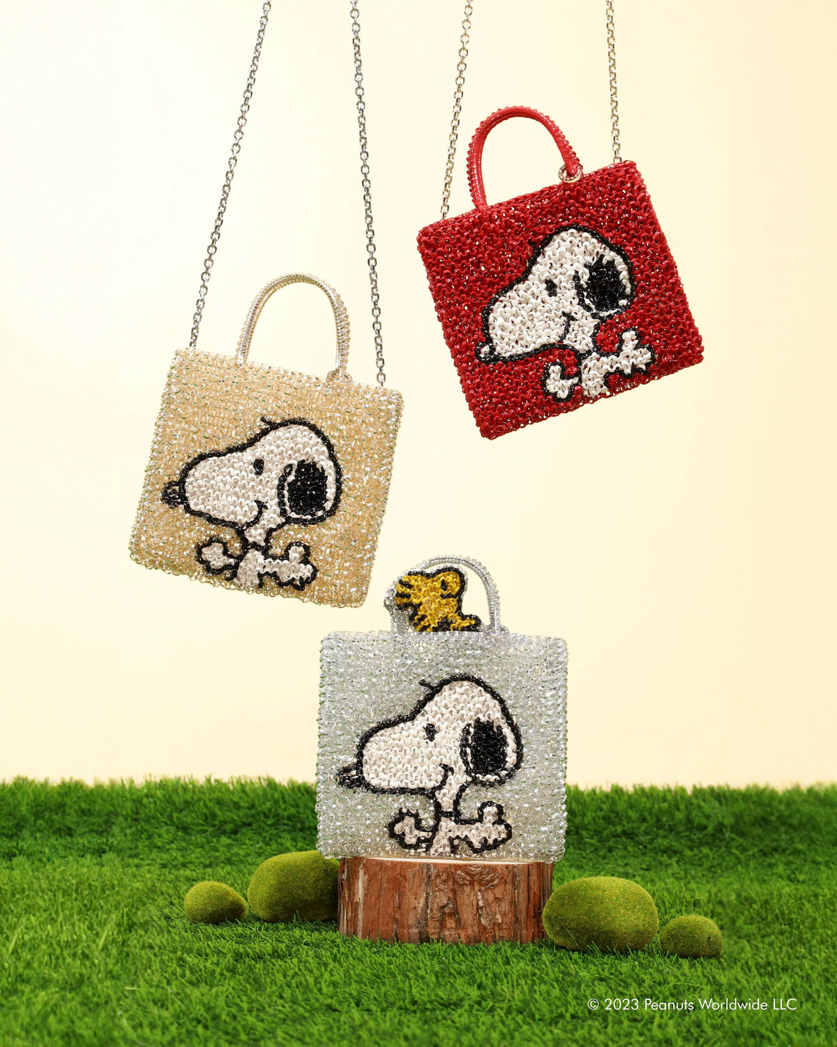 ANTEPRIMA x SNOOPY™ - CROSSBODY WIREBAG – ANTEPRIMA Online Store