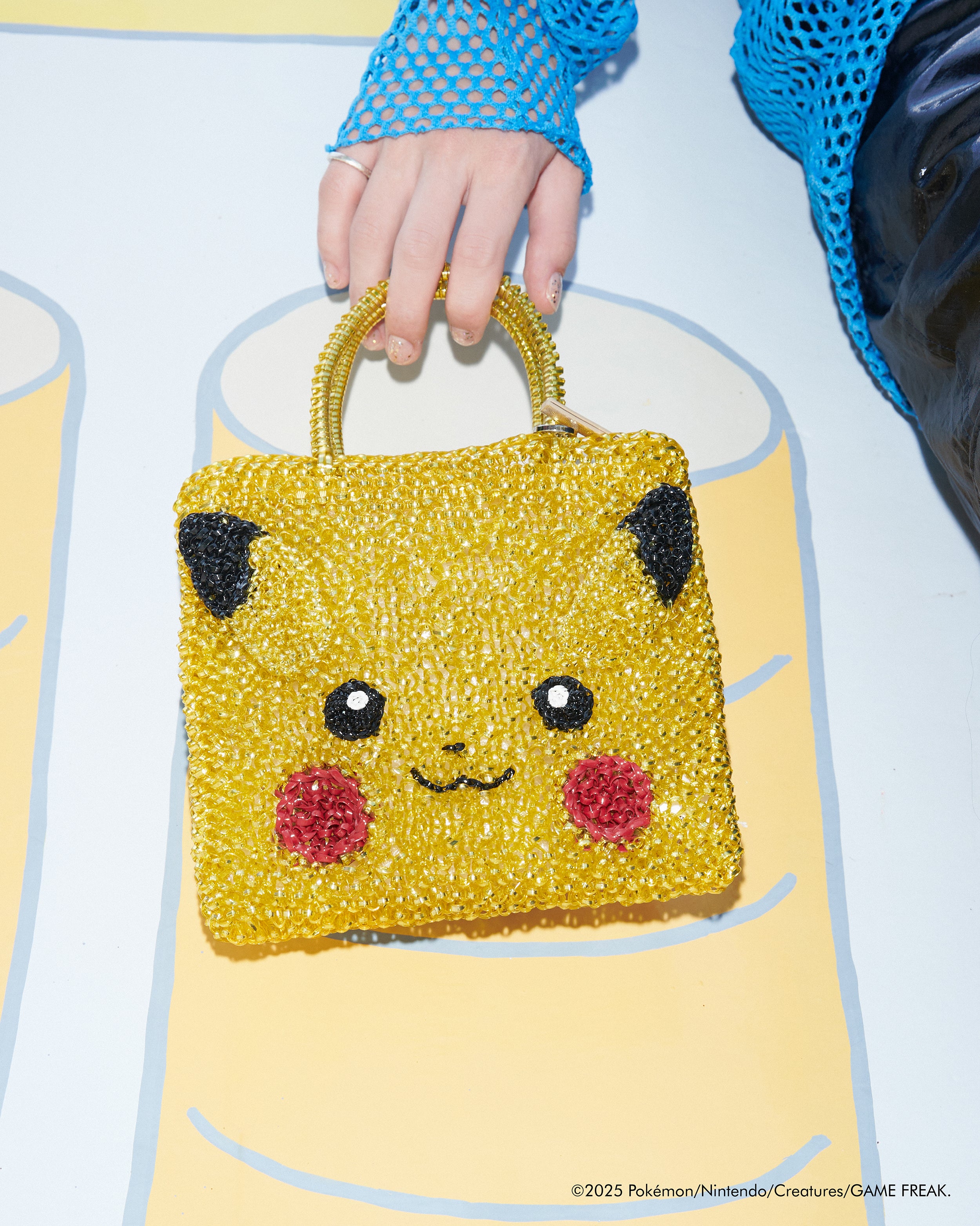 ANTEPRIMA x POKÉMON COLLECTION- PIKACHU STANDARD Z CROSSBODY