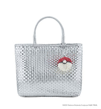 ANTEPRIMA_WIREBAG_POKEMON_POKE_BALL_PA25FPM2G8_Bag_Charm_solid-red_on_bag