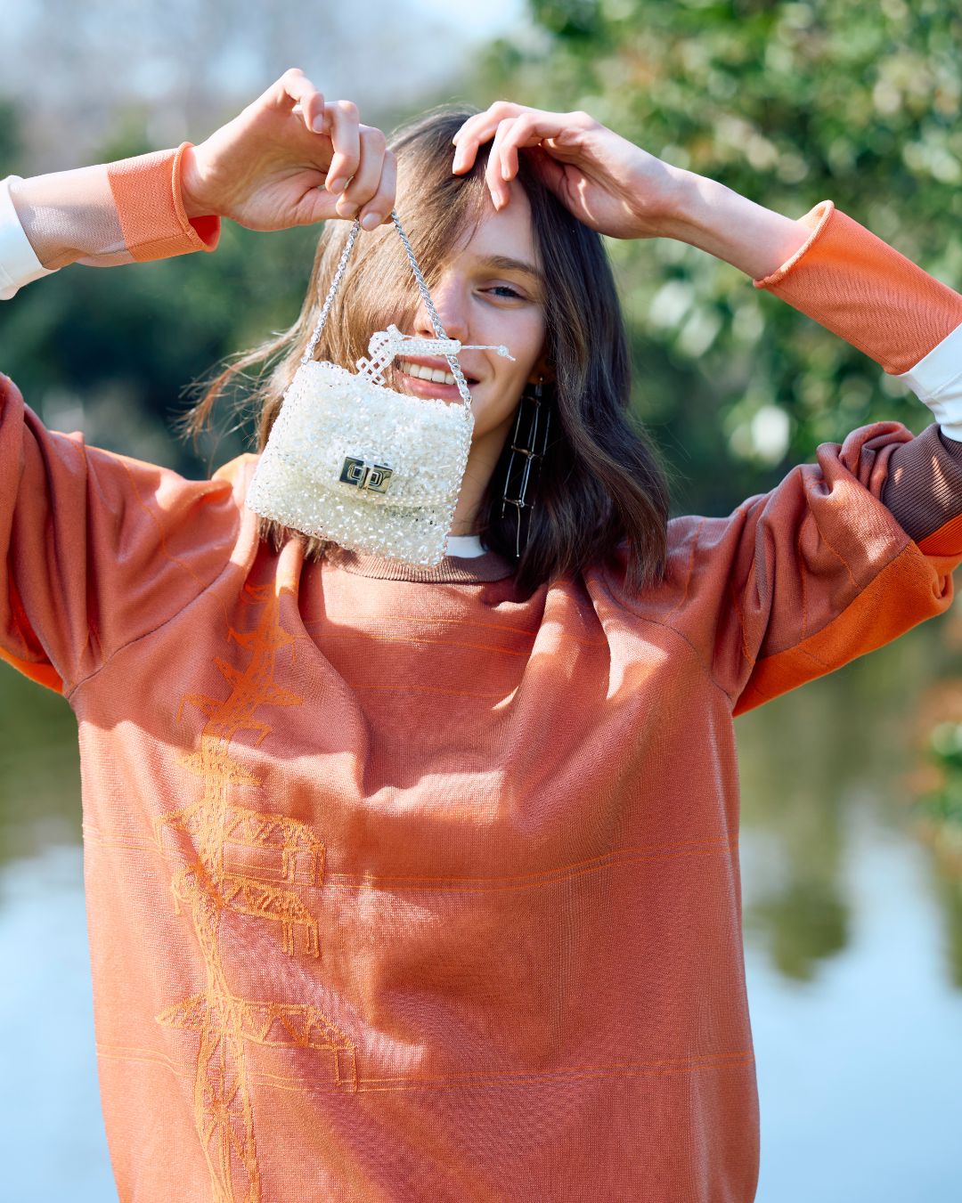 LUCCHETTO Bag | LUCCHETTO SHoulder WIREBAG | ANTEPRIMA Online Store
