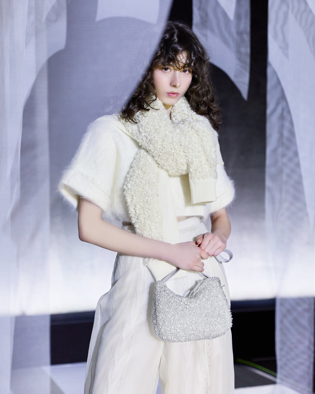 TWIST Bag | TWIST Crossbody WIREBAG | ANTEPRIMA Online Store