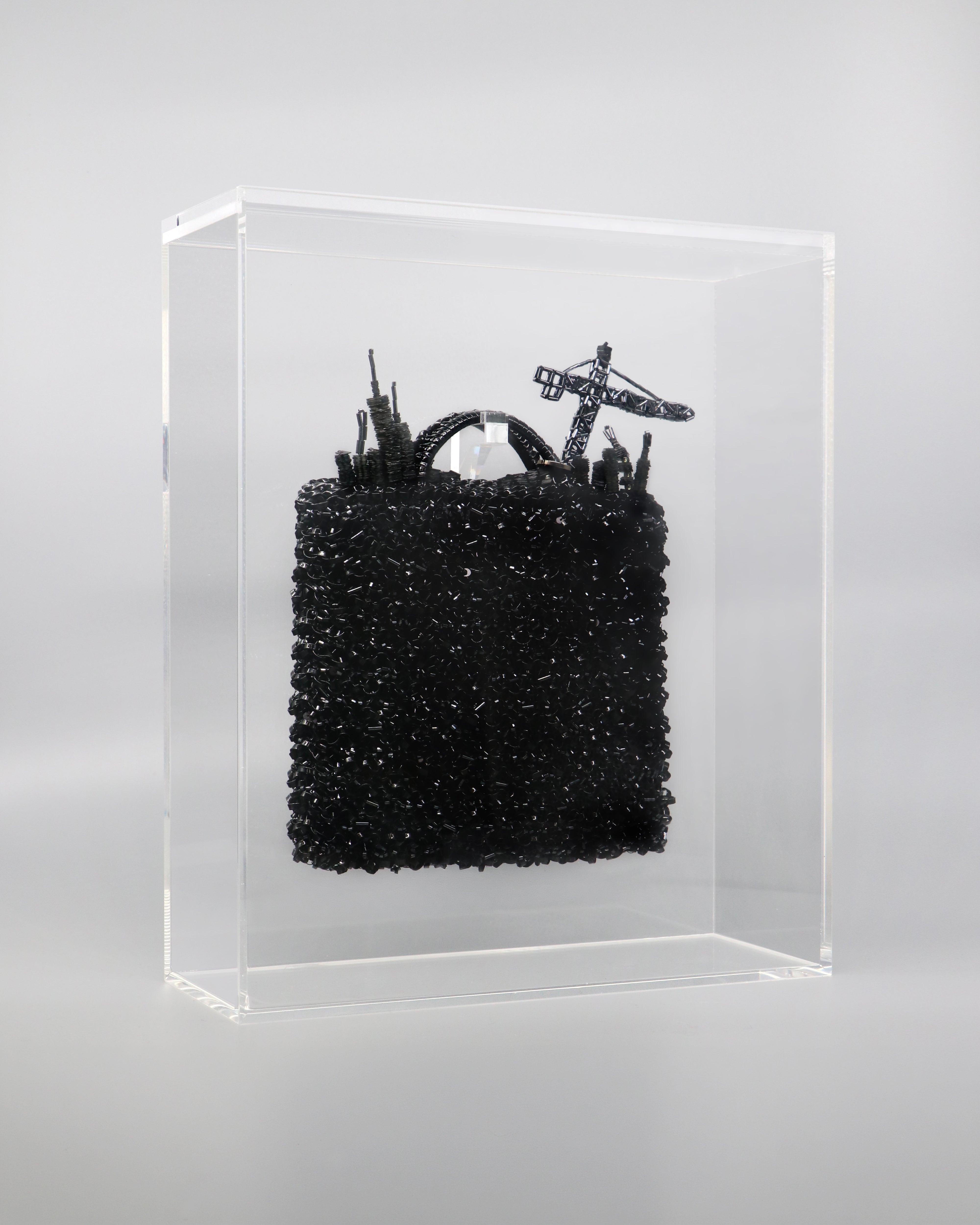ANTEPRIMA IWASAKI TAKAHIRO STANDARD MINATURA CROSSBODY WIREBAG