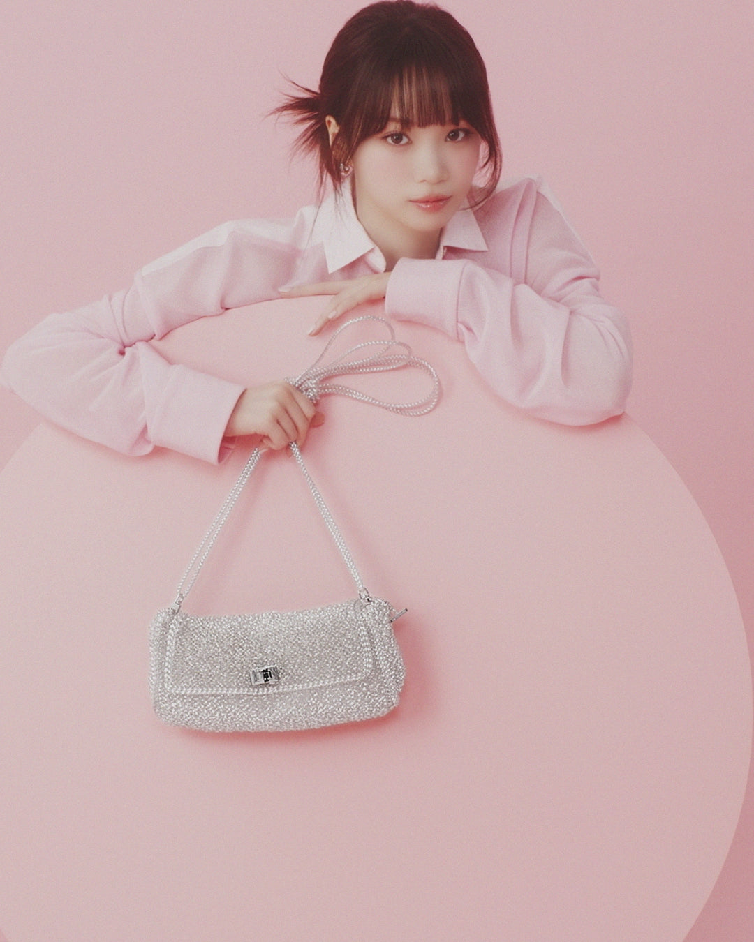 ANTEPRIMA with KIM CHAEWON of LE SSERAFIM – ANTEPRIMA Online Store
